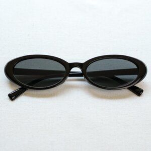 y2k 90s vintage style simple black oval sunglasses